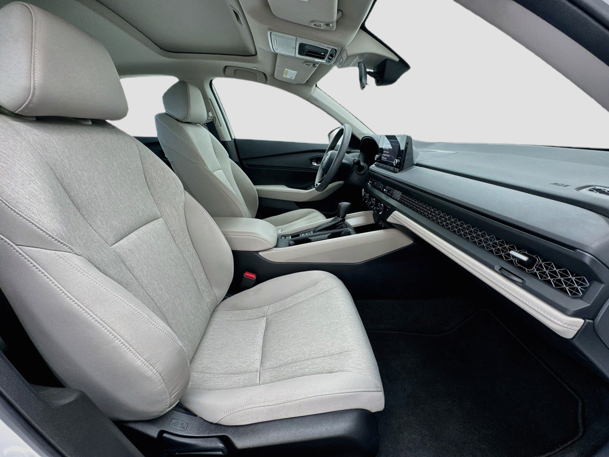 Used 2023 Honda Accord EX image 19