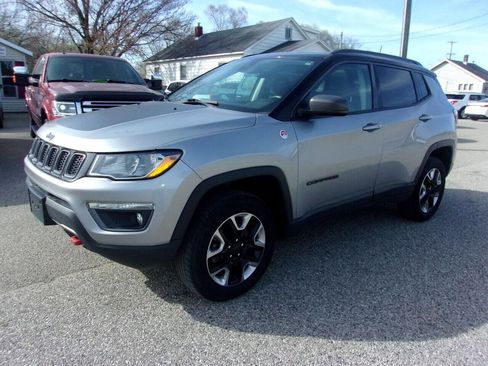 Used 2017 Jeep Compass Trailhawk w/ Leather Interior Group image 1