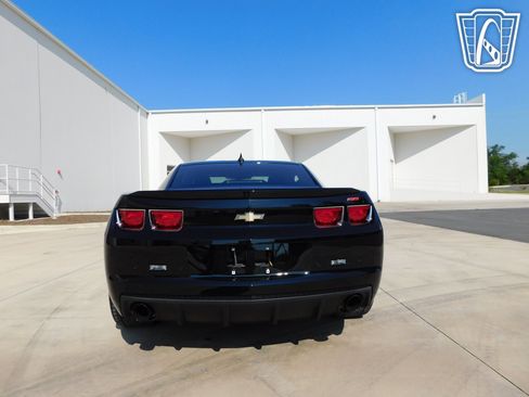 Used 2013 Chevrolet Camaro SS w/ RS Package RWD image 22