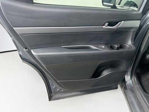 Used 2025 Hyundai Palisade SEL FWD image 27