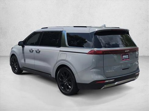 Used 2024 Kia Carnival SX Prestige FWD image 8