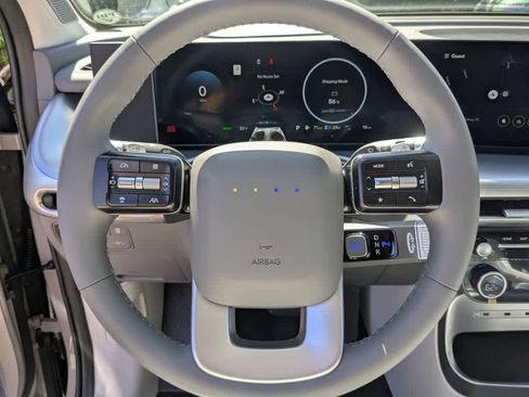 New 2026 Hyundai Ioniq 9 Limited image 24