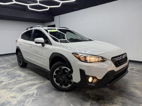 Used 2021 Subaru Crosstrek 2.0i Premium w/ Moonroof Package image 7