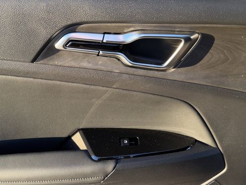 Used 2025 Kia Sportage X-Line image 24