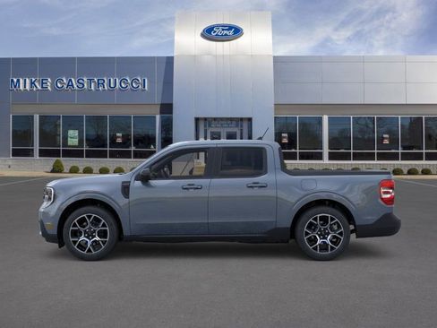 New 2025 Ford Maverick Lariat image 3