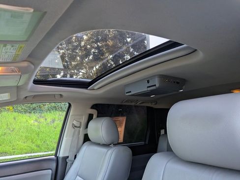 Used 2019 Toyota Sequoia SR5 image 15