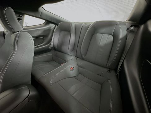 Used 2021 Ford Mustang GT RWD image 11