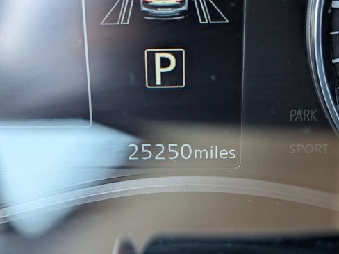 Certified 2024 Nissan Kicks SR w/ Exterior Package FWD image 13
