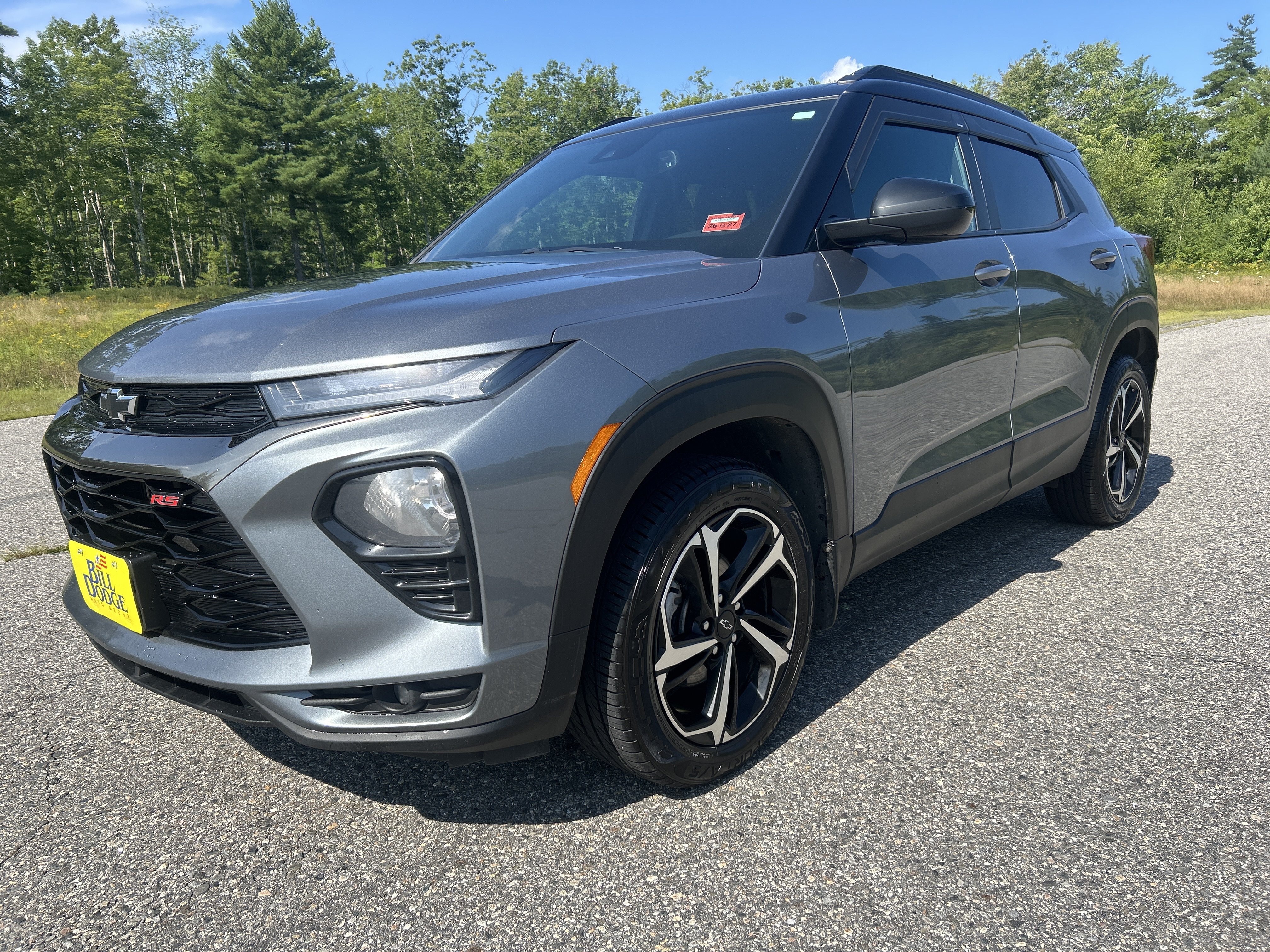 Used 2021 Chevrolet TrailBlazer RS w/ Technology Package AWD/4WD image 1