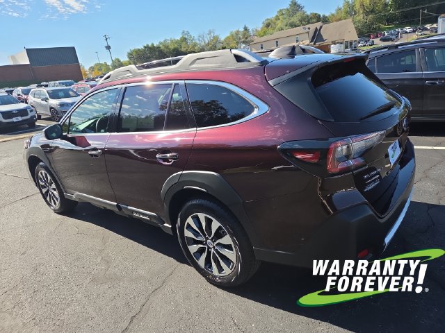 Used 2024 Subaru Outback Touring w/ Tech Package 3 AWD/4WD image 5