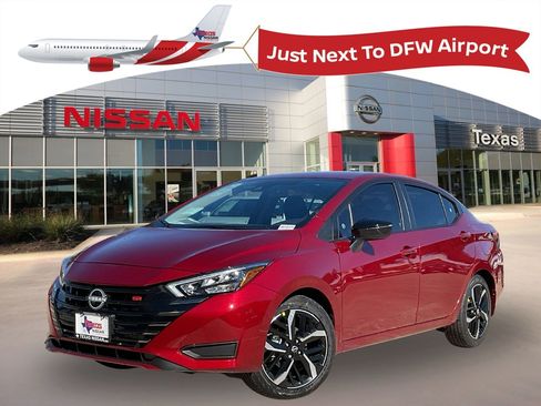 New 2025 Nissan Versa SR image 1