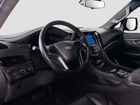 Used 2020 Cadillac Escalade Platinum w/ Escalade Sport Edition AWD/4WD image 9