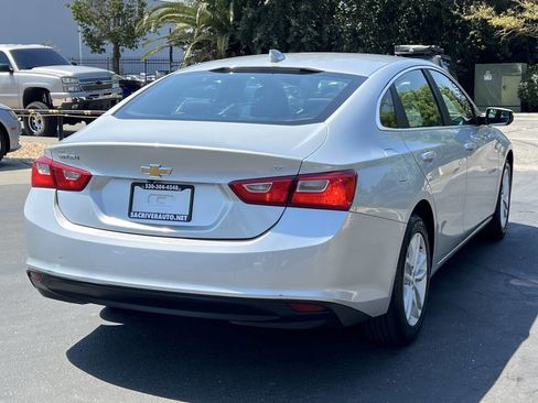 Used 2018 Chevrolet Malibu LT image 7