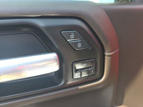 Used 2020 GMC Sierra 1500 SLT w/ SLT Premium Plus Package AWD/4WD image 12