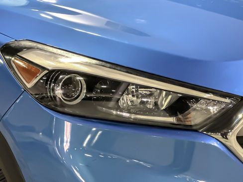 Used 2016 Hyundai Tucson Limited w/ Option Group 03 image 10