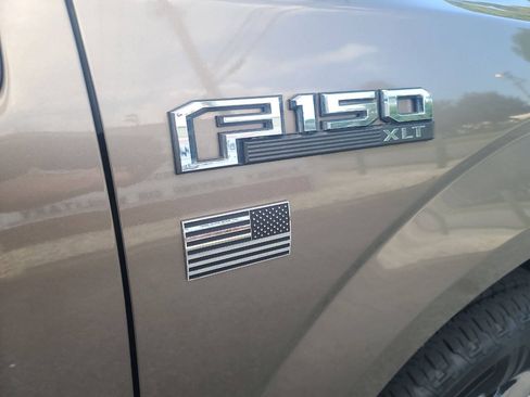 Used 2020 Ford F150 XLT w/ Equipment Group 302A Luxury AWD/4WD image 11