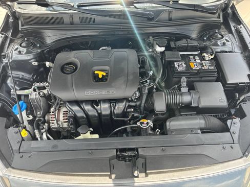 Used 2023 Kia Forte LXS FWD image 37