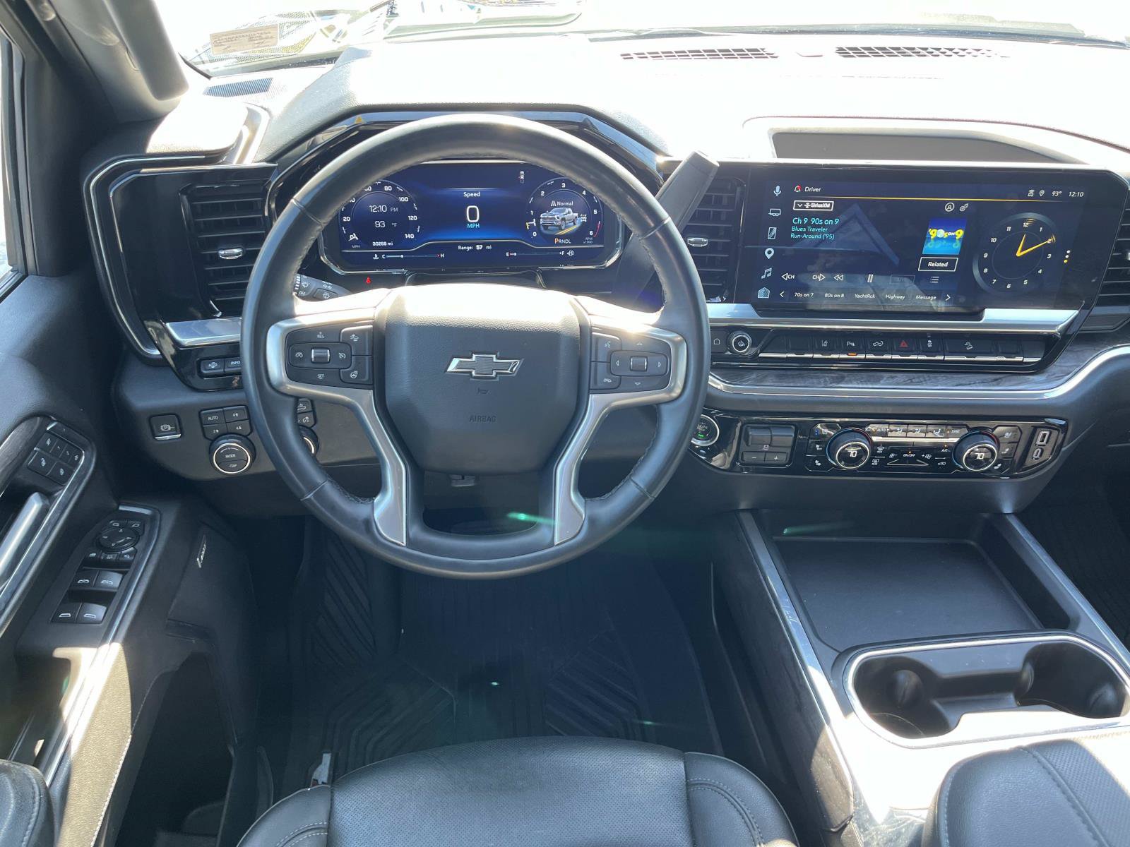 Used 2025 Chevrolet Silverado 2500 LTZ w/ LTZ Plus Package AWD/4WD image 13