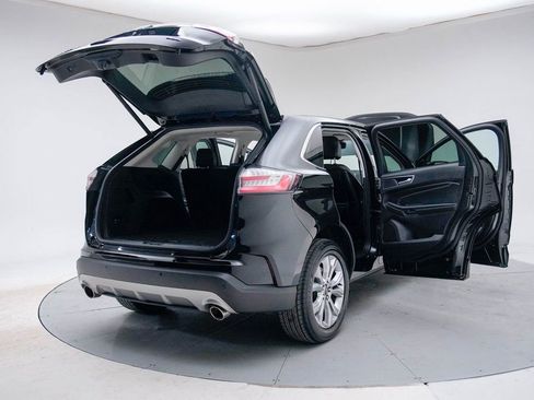 Used 2024 Ford Edge Titanium image 21