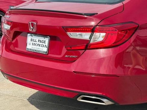 Used 2022 Honda Accord Sport image 7