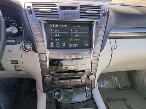 Used 2009 Lexus LS 460 image 21