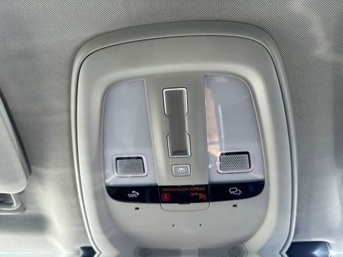 Used 2023 Volvo XC90 B6 Plus w/ Protection Package Premier image 19