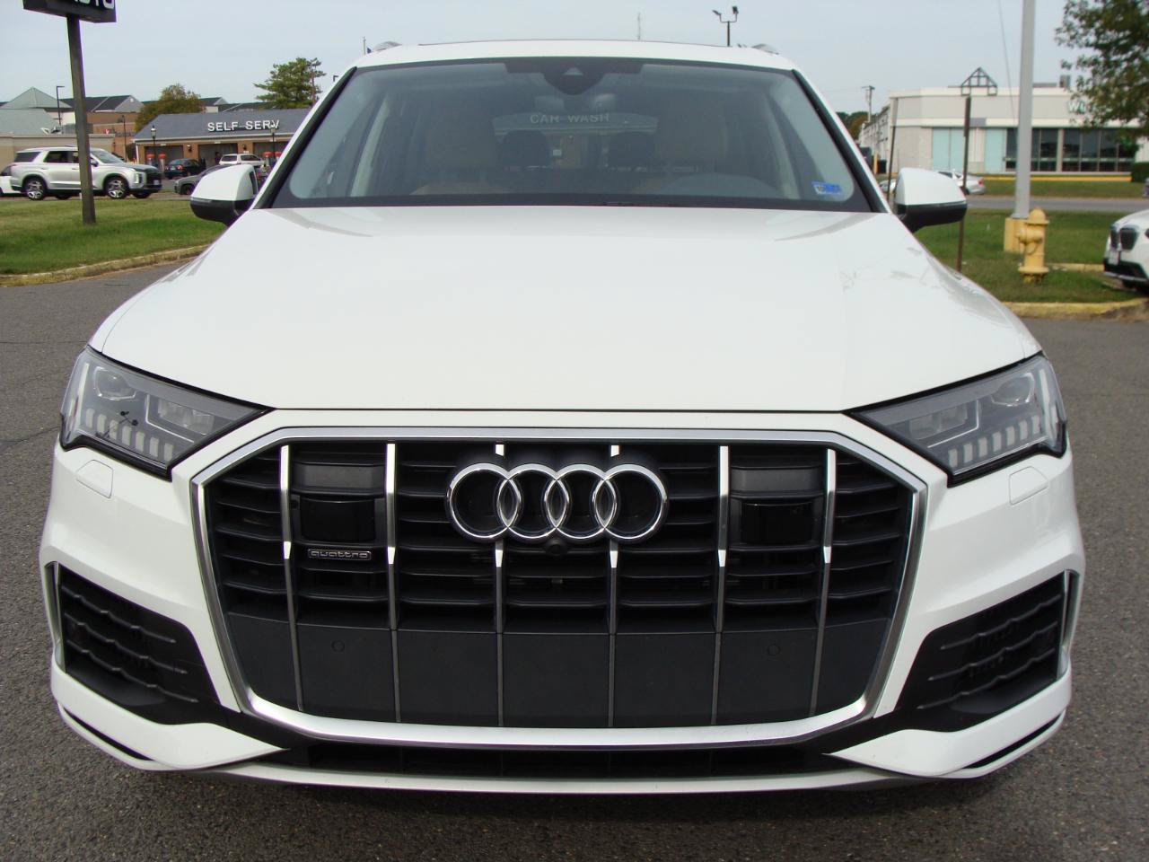 Used 2024 Audi Q7 3.0T Premium AWD/4WD image 2