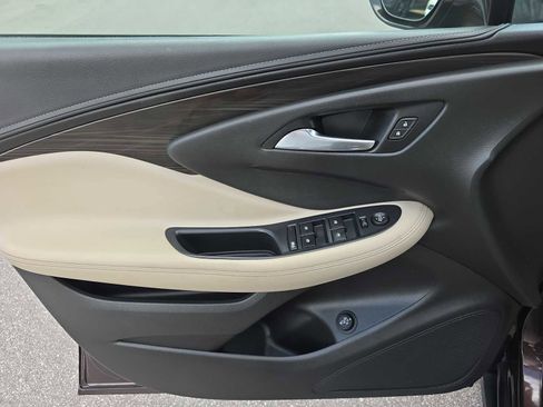 Used 2020 Buick Envision Preferred image 17