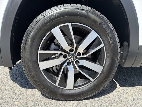 Used 2023 Volkswagen Atlas SE FWD image 18