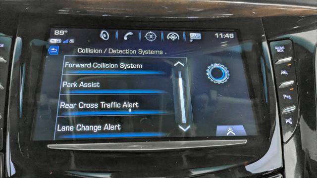 Used 2019 Cadillac Escalade ESV Luxury RWD image 36