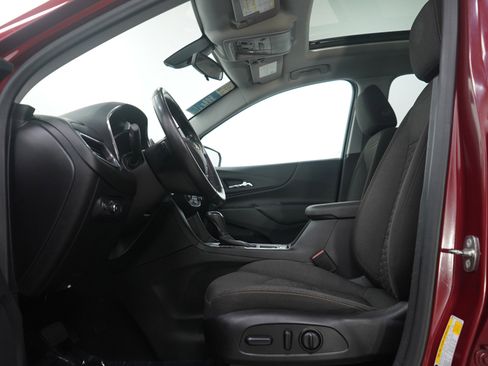 Used 2018 Chevrolet Equinox LT w/ Sun & Infotainment Package image 24