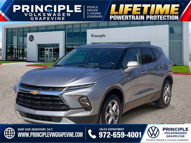 Used 2024 Chevrolet Blazer LT w/ Driver Confidence Package FWD image 1