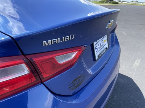 Used 2023 Chevrolet Malibu LS FWD image 26