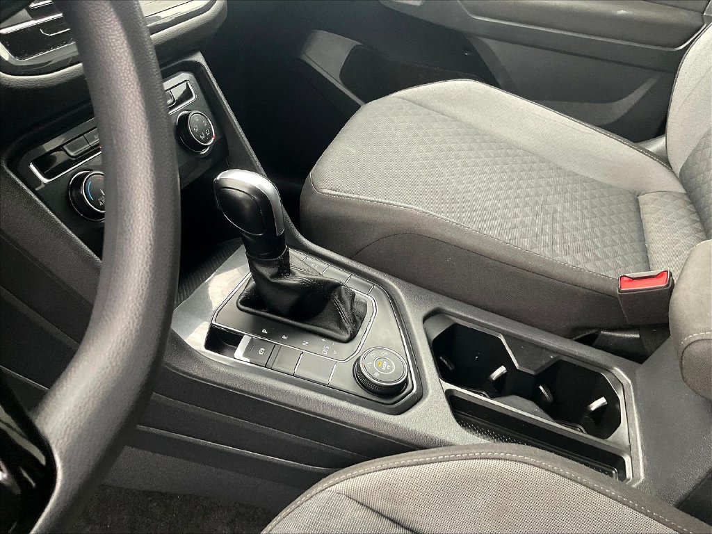 Used 2019 Volkswagen Tiguan S w/ 3rd Row Seat Package AWD/4WD image 18