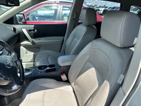 Used 2012 Nissan Rogue SL AWD/4WD image 4