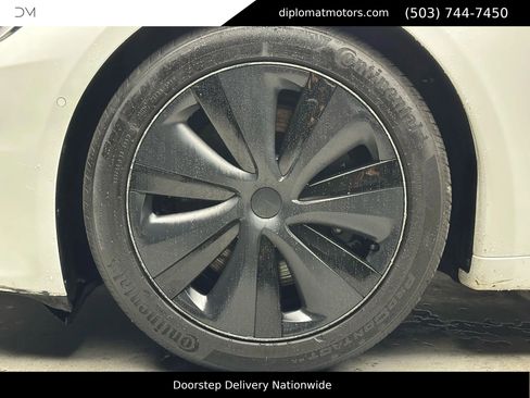 Used 2022 Tesla Model S Standard Range image 31