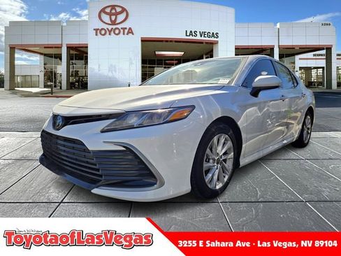 Certified 2023 Toyota Camry LE image 1