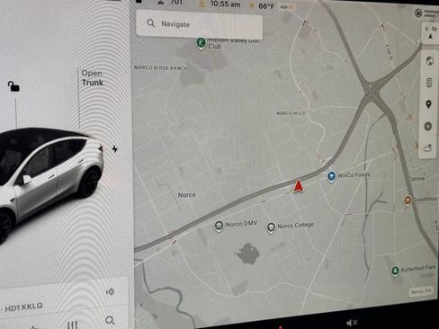 Used 2022 Tesla Model Y Long Range image 14