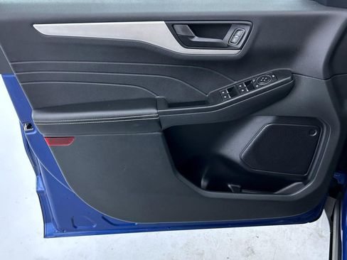 Used 2022 Ford Escape SE w/ Convenience Package image 9