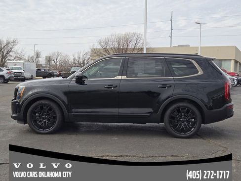 Used 2021 Kia Telluride SX w/ Nightfall Edition Package image 3