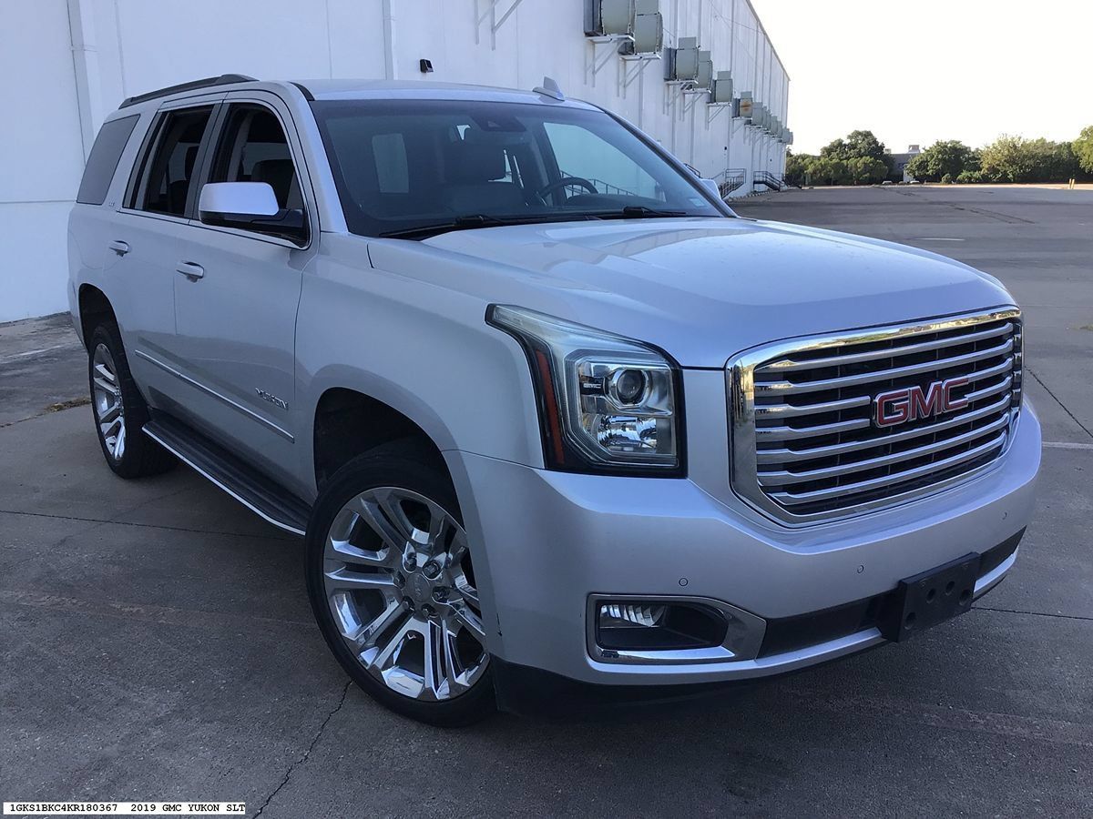 Used 2019 GMC Yukon SLT w/ Premium Edition RWD image 4