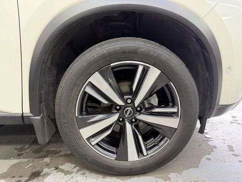 Used 2023 Nissan Rogue Platinum w/ Platinum Premium Package AWD/4WD image 33