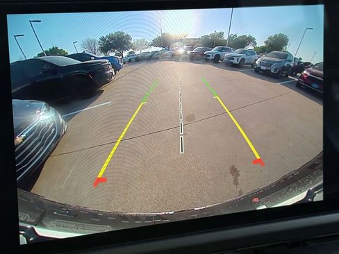 Used 2025 Jeep Wrangler Unlimited Rubicon w/ Convenience Group image 17