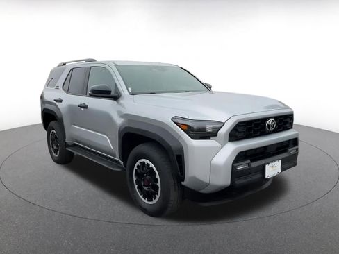 Used 2025 Toyota 4Runner TRD Off-Road image 3