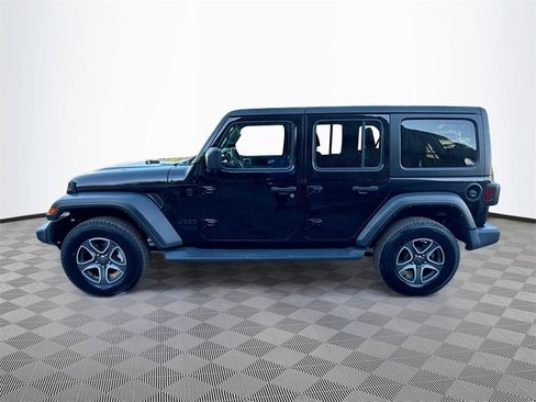 Used 2021 Jeep Wrangler Unlimited Sport S image 9