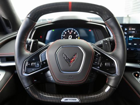 Used 2025 Chevrolet Corvette Z06 w/ Battery Protection Package image 13