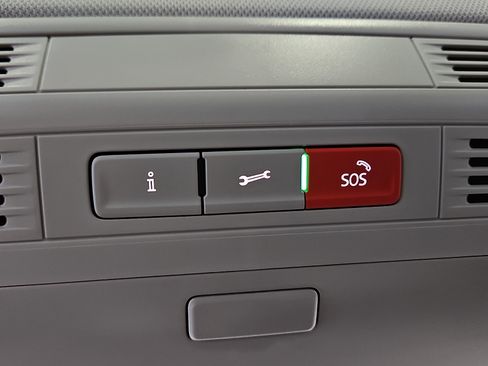 New 2026 Volkswagen Jetta SE FWD image 21