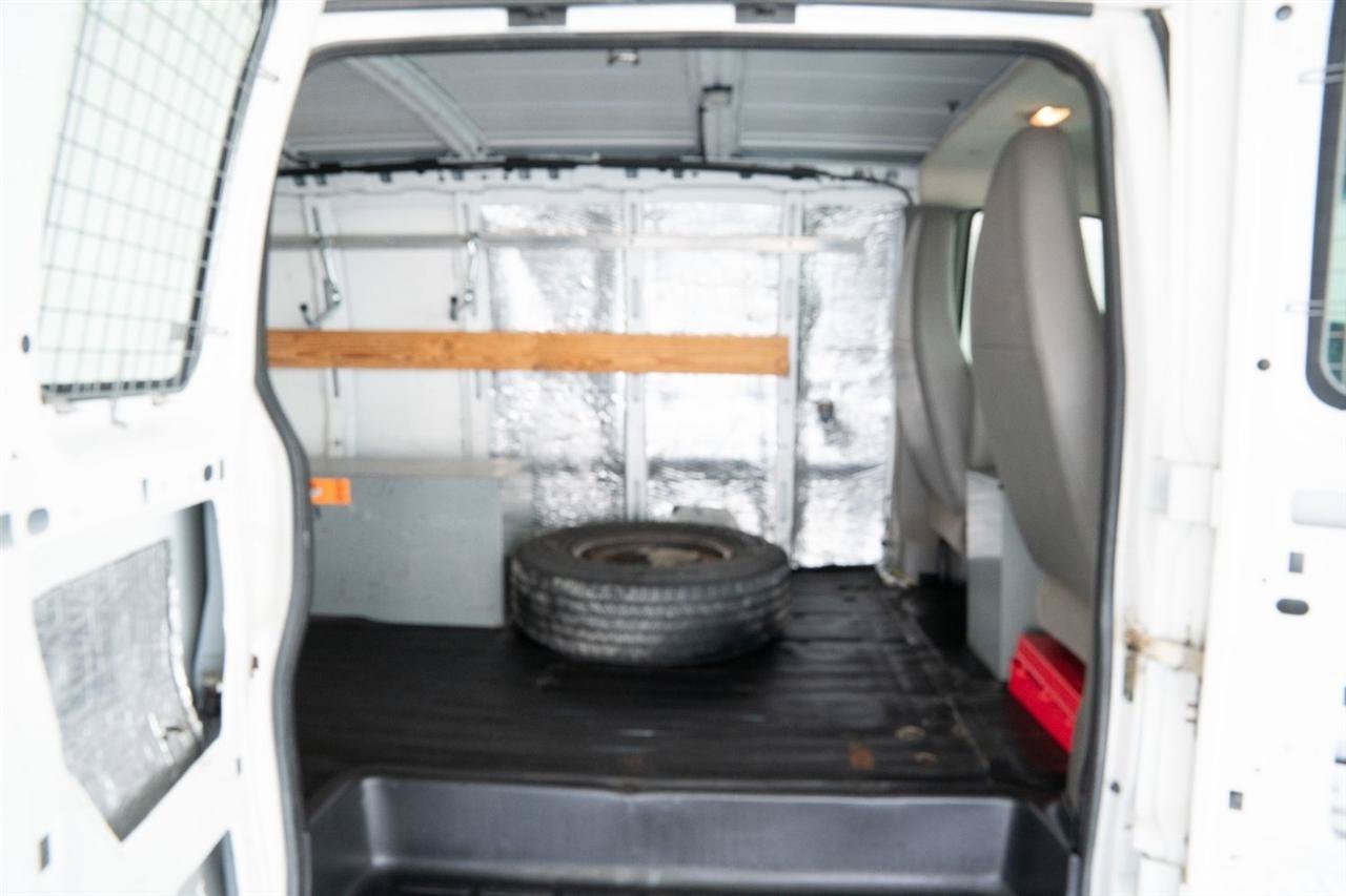 Used 2014 Chevrolet Express 2500 w/ Cold Climate Package RWD image 16