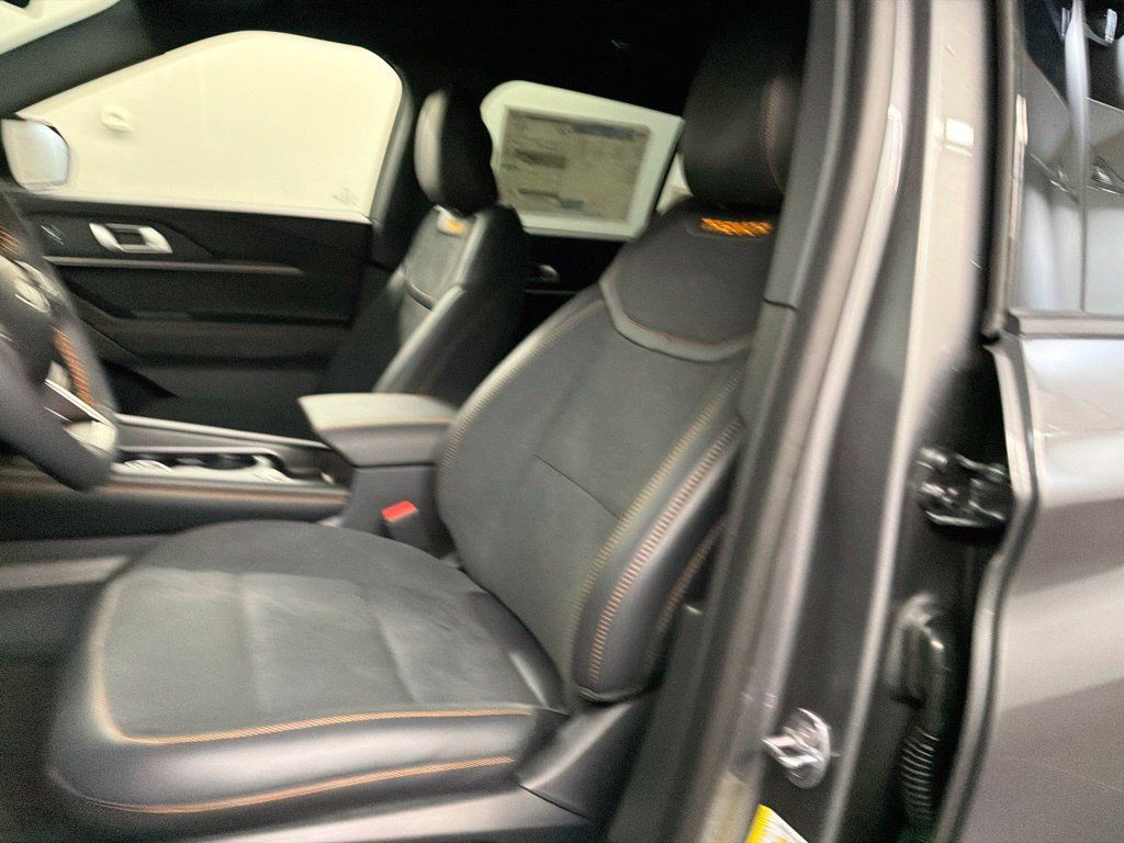 New 2027 Ford Explorer Tremor AWD/4WD image 27