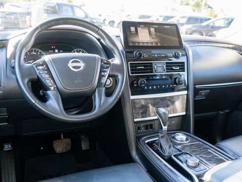Used 2022 Nissan Armada Platinum w/ Captain's Chairs Package image 16